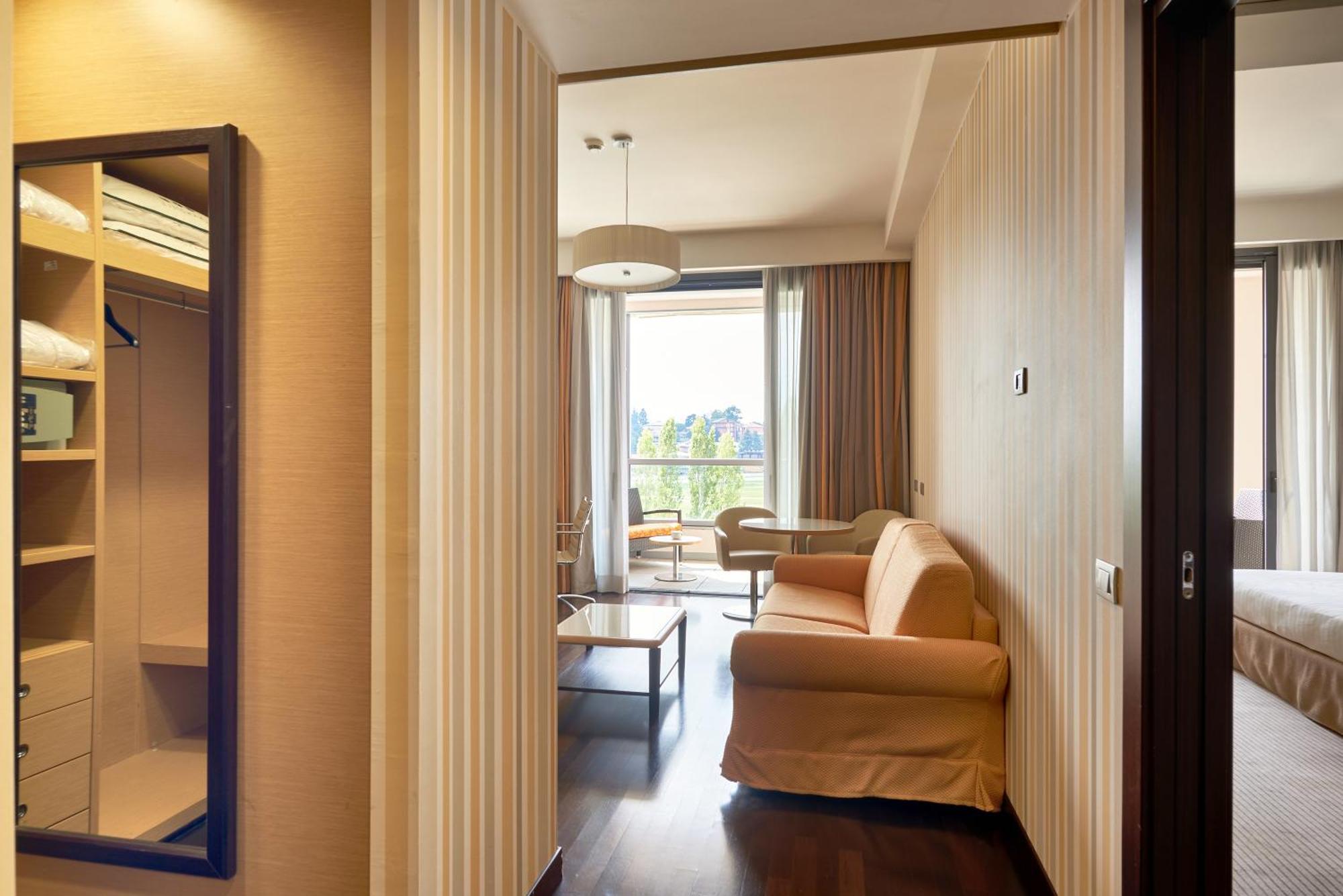 Unahotels Varèse Extérieur photo