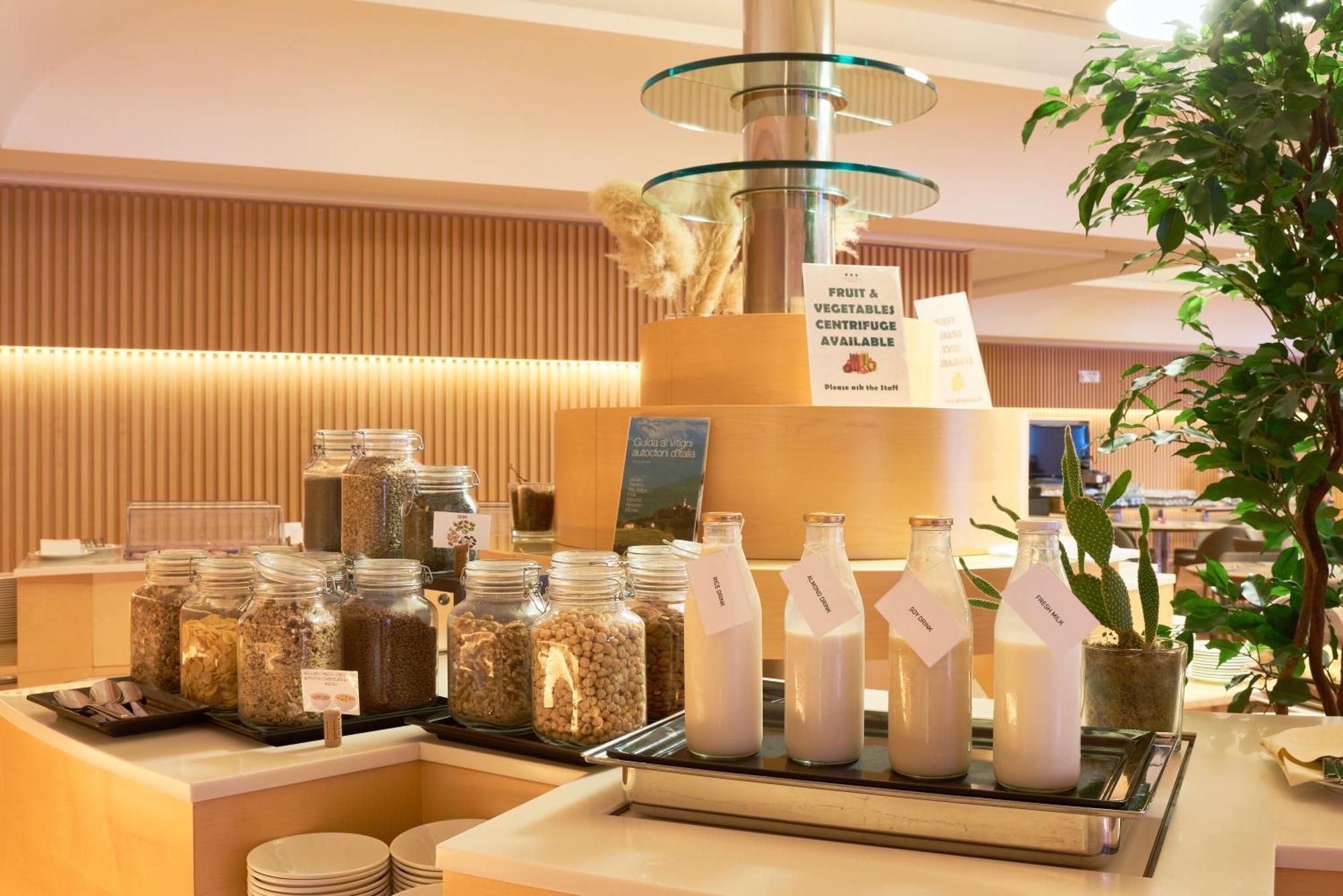 Unahotels Varèse Extérieur photo