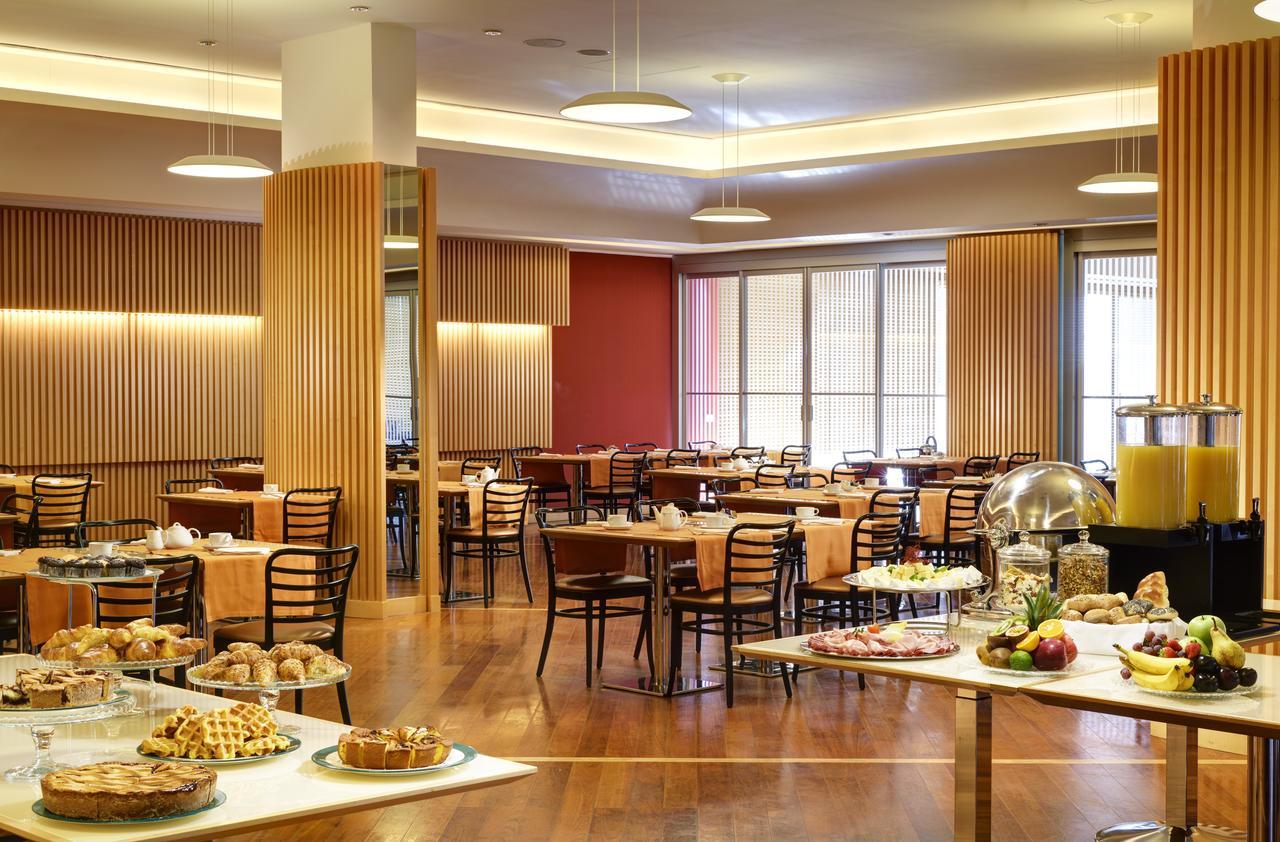Unahotels Varèse Extérieur photo